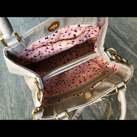 Marc by Marc Jacobs Ozzie Square Lucy Tote - Picture 9 of 9